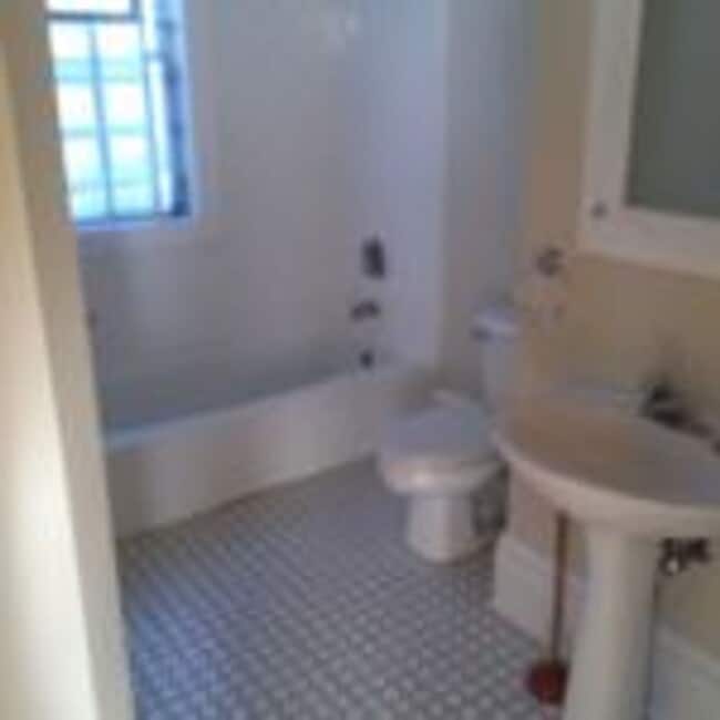 Building Photo - 2614 N Prospect Ave