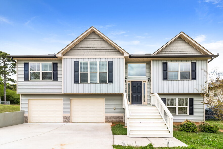 Primary Photo - 202 Comet Ct
