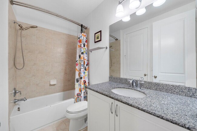 Building Photo - 7302 NW 111th Way