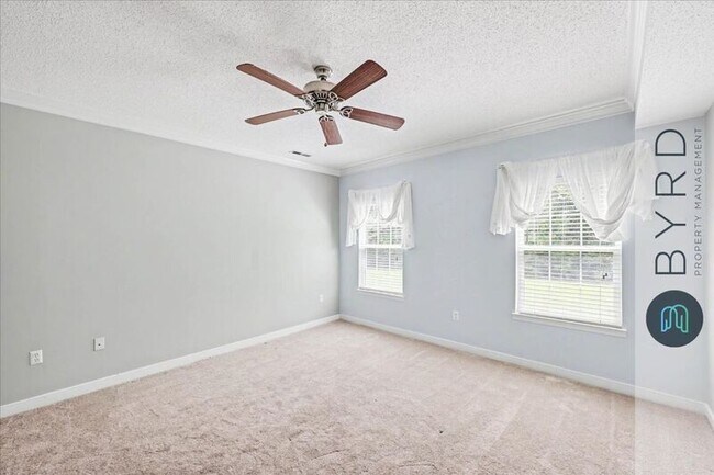Building Photo - 4706 Twin Hickory Lake Dr