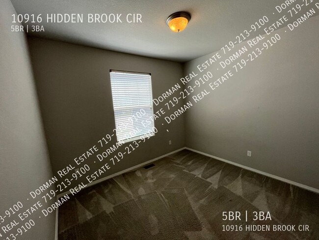 Building Photo - 10916 Hidden Brook Cir