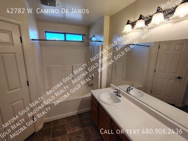 Building Photo - 42782 W Camino de Janos