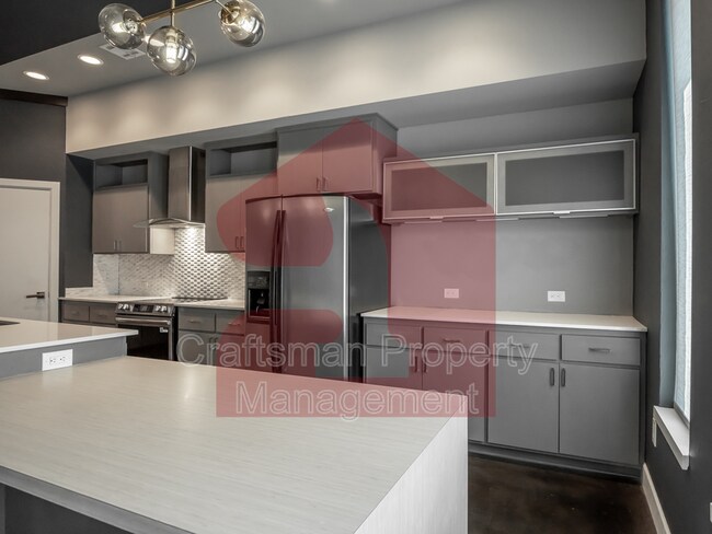 Building Photo - 17413 Melville Ln