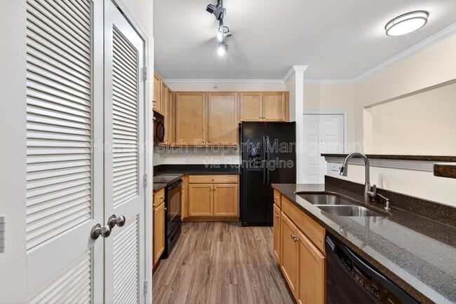 Building Photo - 1241 Strassner Dr