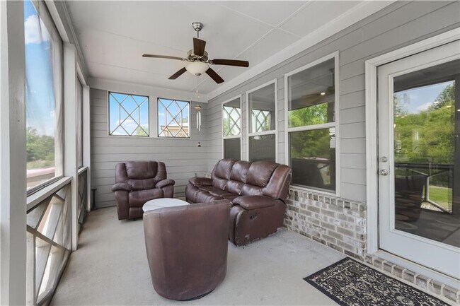 Building Photo - 3170 Andover Trl