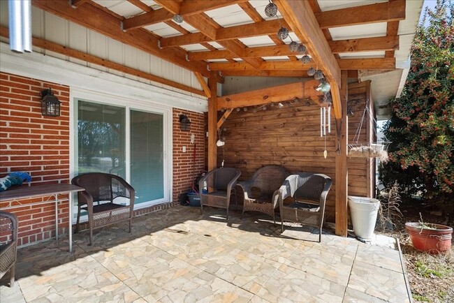 Building Photo - 3025 Cleveland Hwy