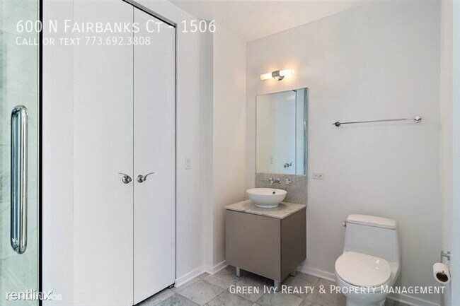 Building Photo - 600 N Fairbanks Ct