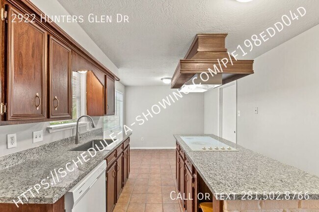 Building Photo - 2922 Hunters Glen Dr