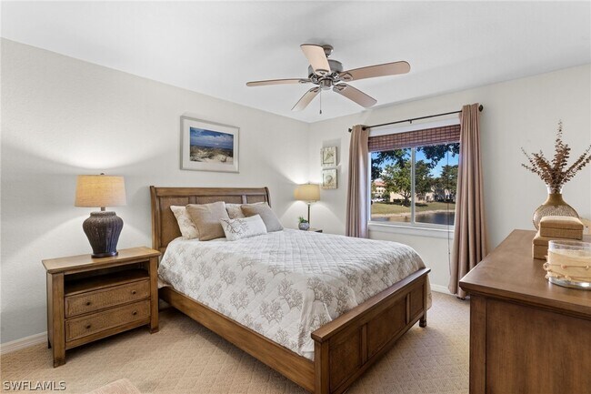 Building Photo - 8274 Key Royal Cir