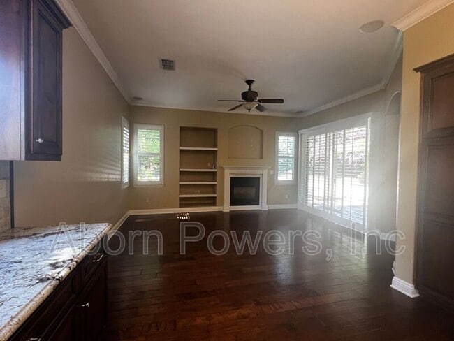 Building Photo - 3629 Walker Park Dr