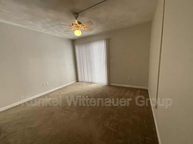 Building Photo - 213 Eagle Ridge