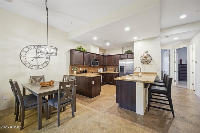 Building Photo - 36600 N Cave Creek Rd