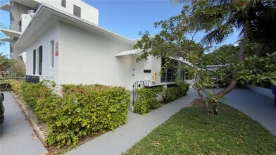 Building Photo - 808 84th St
