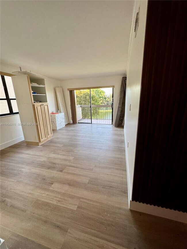 Building Photo - 1101 SW 122nd Ave