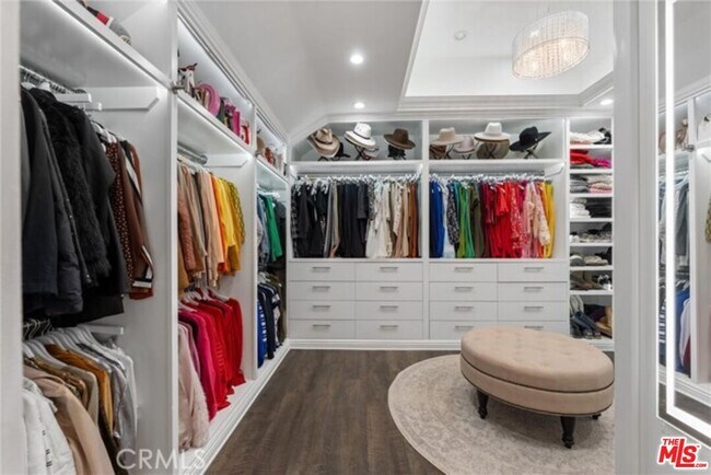 Building Photo - 2729 Parton Cir