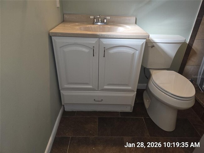 Building Photo - 1013 Greenbriar Dr