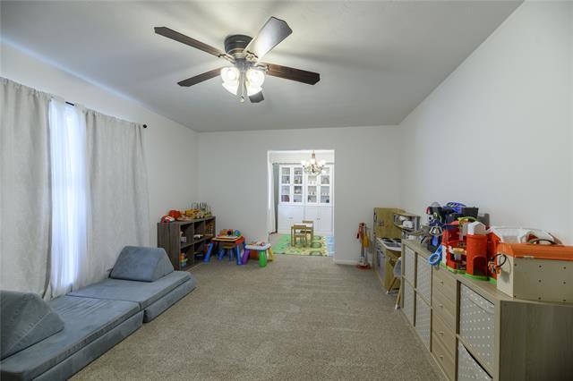 Building Photo - 109 N Lois Ln