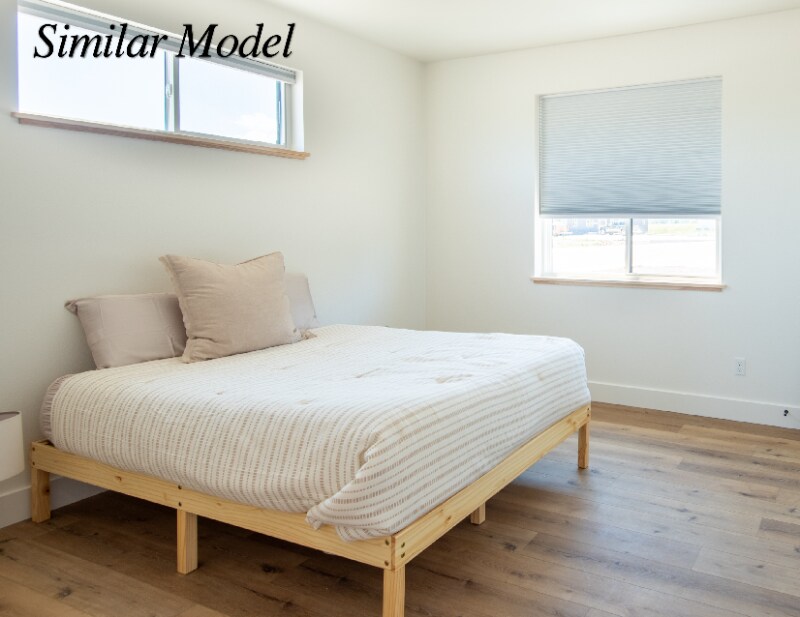 Building Photo - 1403 Windsor Dr