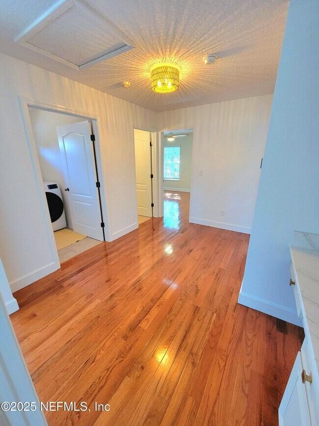 Building Photo - 1036 Saltwater Cir