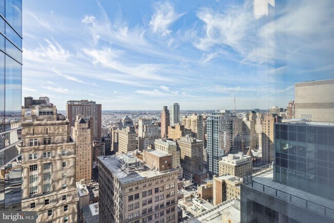 Building Photo - 1414 S Penn Square