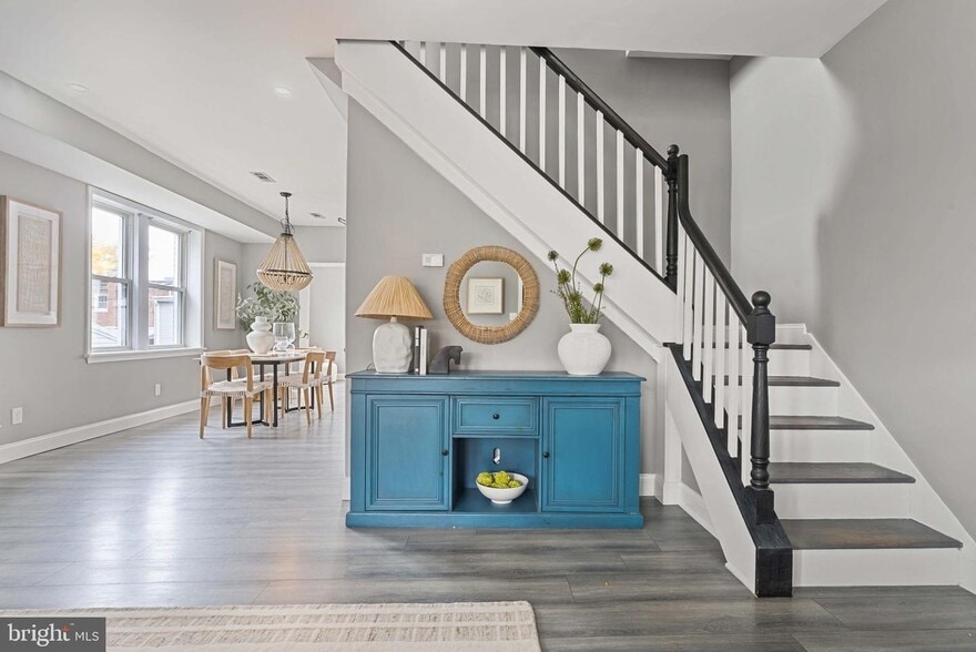 Building Photo - 1416 S St SE