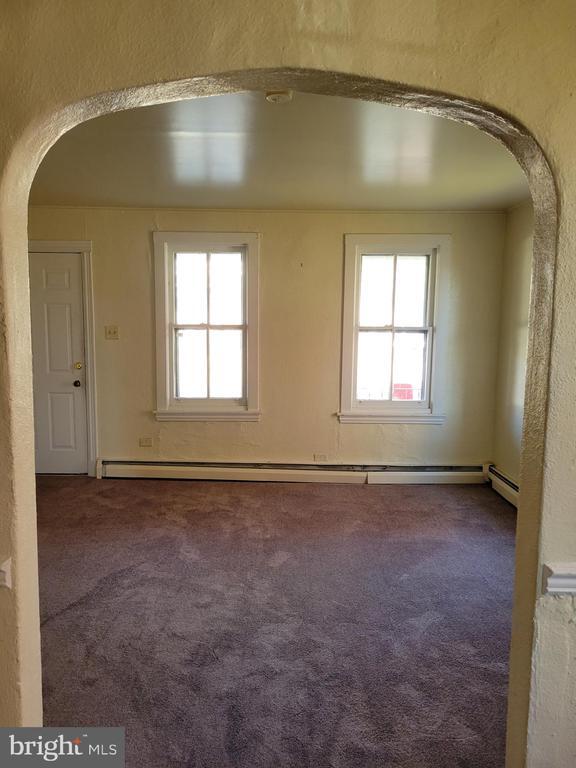 Building Photo - 309 Brower Ave