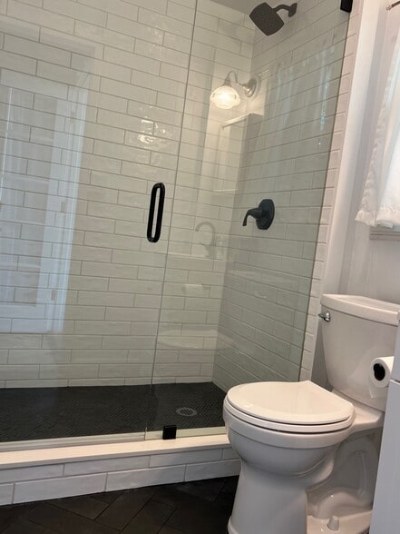 2nd bathroom with large glass enclosed shower - 156 N Kalaheo Ave