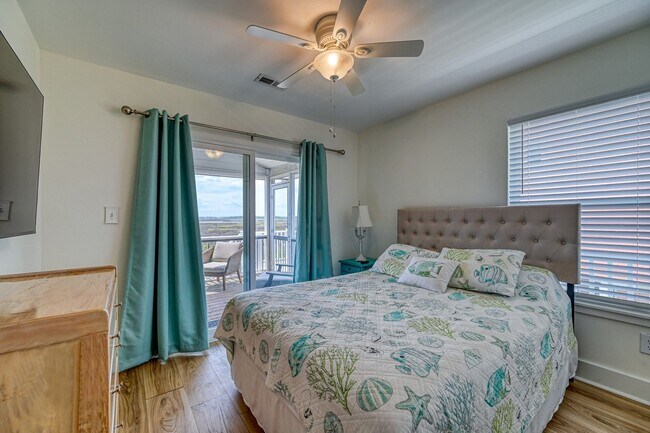 Building Photo - PLAN AND SECURE YOUR WINTER GETAWAY NOW, W...