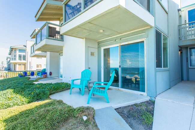 Building Photo - 1244 Seacoast Dr