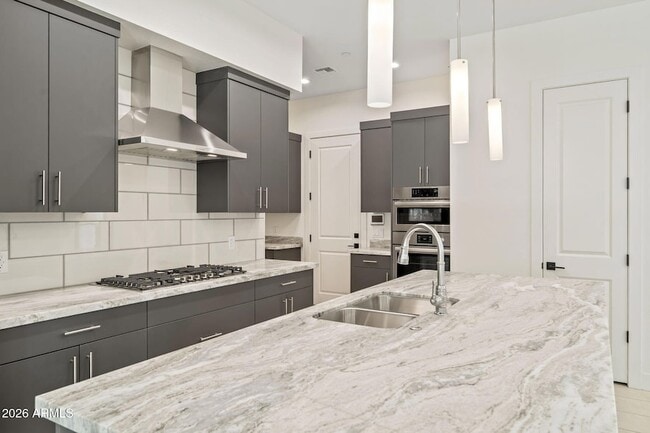 Building Photo - 1 Easy St