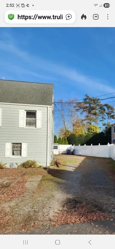 Building Photo - 17 4th St