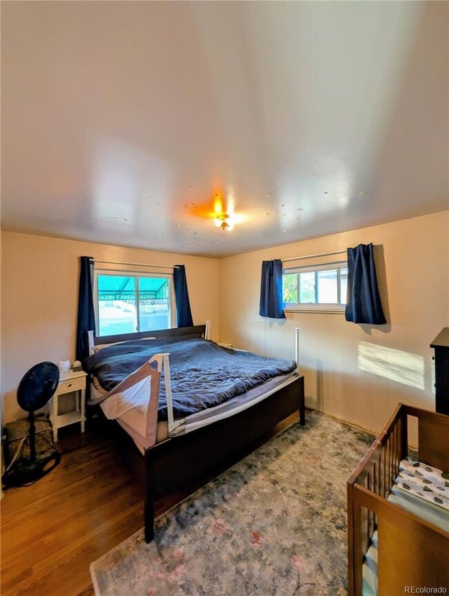 Building Photo - Long Realty & Property Management - 4 Bedr...