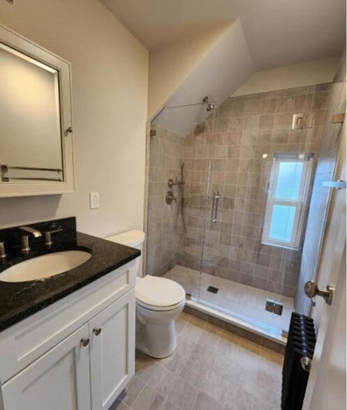 Building Photo - 17 Mountain View Pl