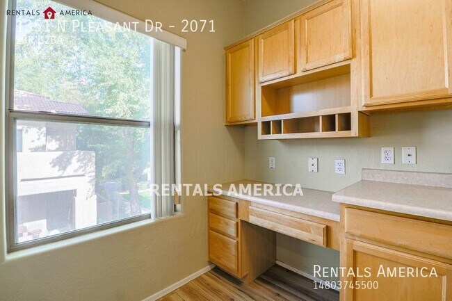 Building Photo - Upgraded Chandler Condo In Mirage Mark Res...