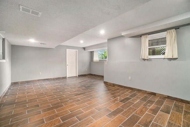 Building Photo - 4 Bed 3 Bath home in BlueValley