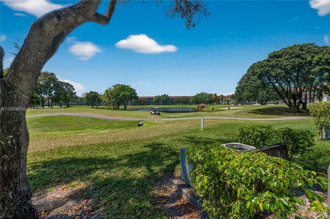 Building Photo - 400 SW 134th Way