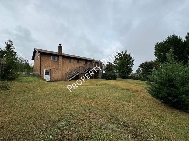 Building Photo - 2307 Arroyo Dr