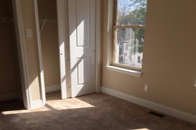 Room - 110 E Phil Ellena St