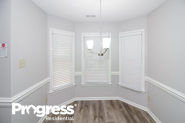 Building Photo - 1592 Fox Trace Dr