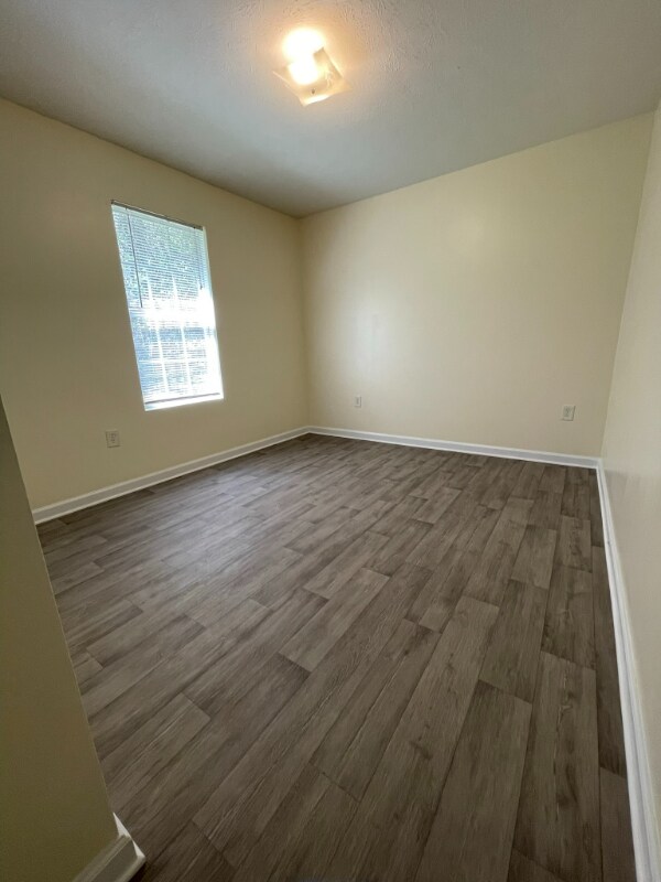 Building Photo - 209 Wilson Mill Dr