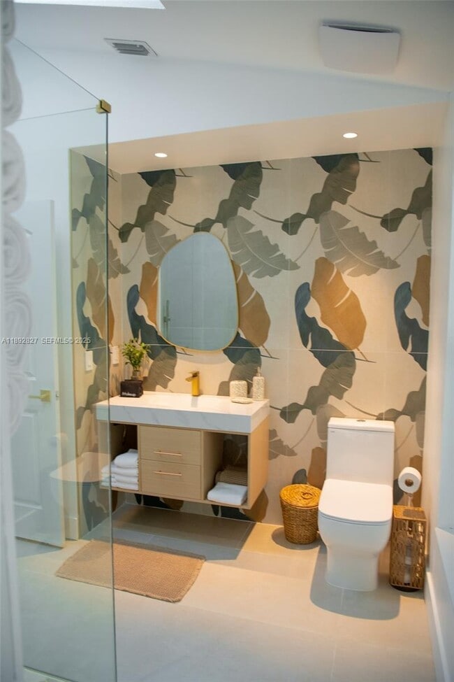 Building Photo - 1010 Joyce Ct