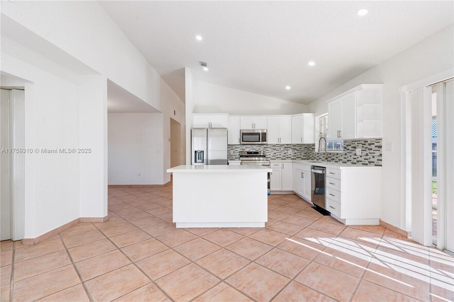 Building Photo - 14242 SW 46th Ter