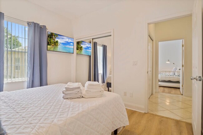 Building Photo - 67 Kashmir Trail