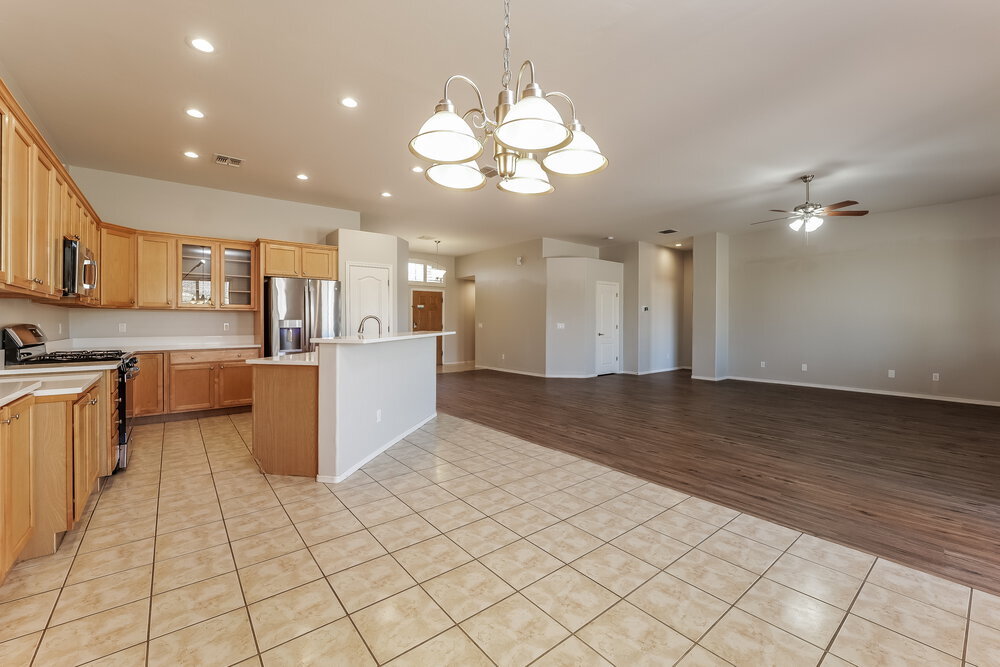 Building Photo - 5560 W Crystal Rain Pl