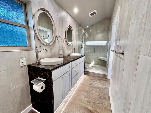 Building Photo - 3604 Chicosa Trail