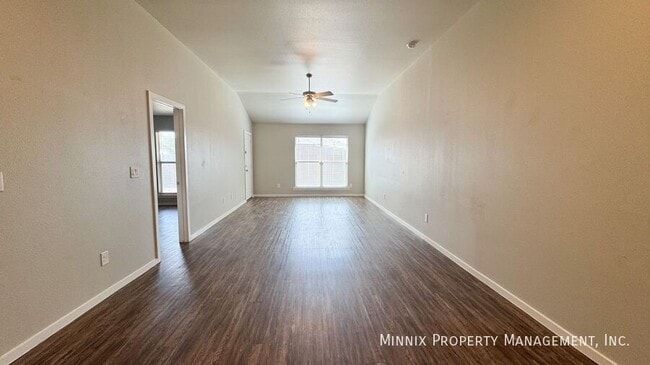 Building Photo - 2101 N Jayton Ave