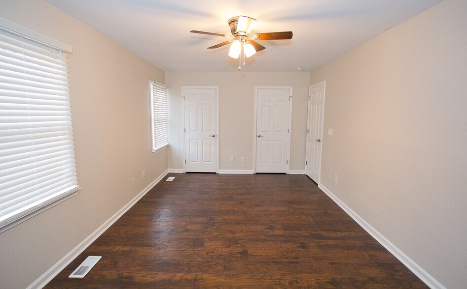 Building Photo - 6716 Tattershale Ct