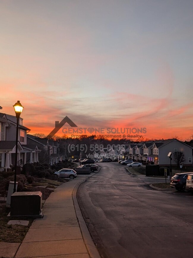 Building Photo - 668 Flintlock Ct