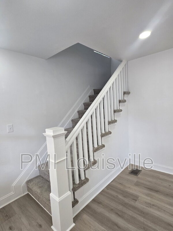 Building Photo - 551 Denmark St