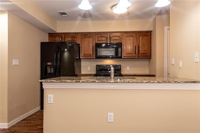 Building Photo - 3762 Vitruvian Way